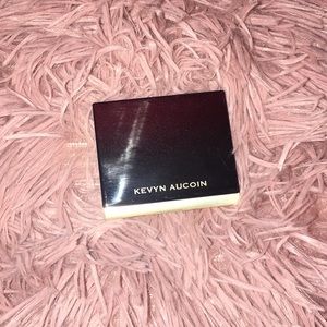 Kevyn aucoin sculpting powder 💖